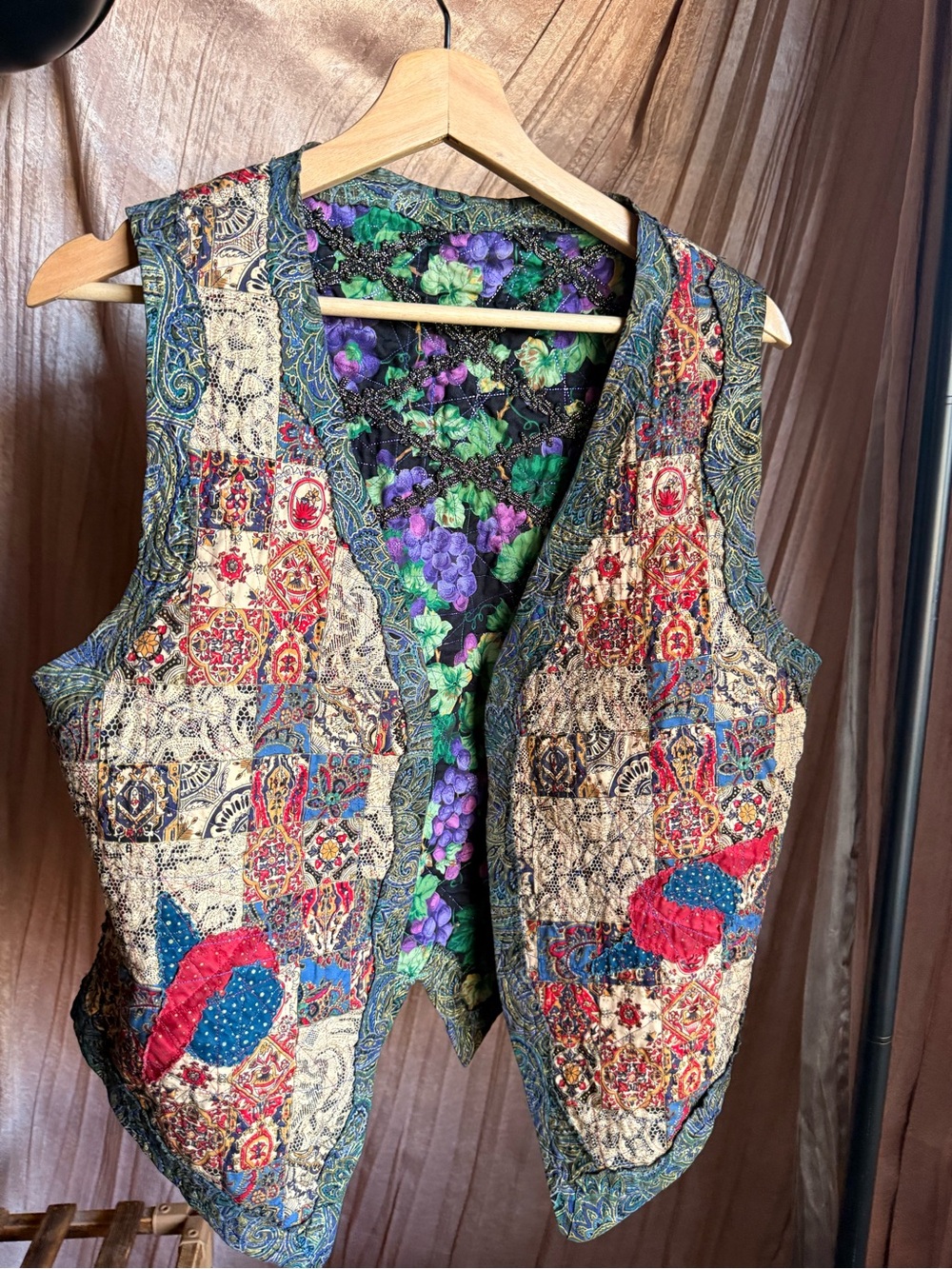 Vintage Handmade Quilted Floral Patchwork Vest Multicolor Bohemian Size M/L